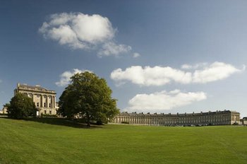The Royal Crescent, Bath England taken by Bryan26 at Flickr