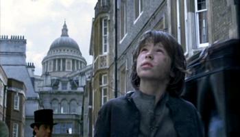 Oliver enters London in Oliver Twist (2007) Oliver enters London in Oliver Twist (2007)