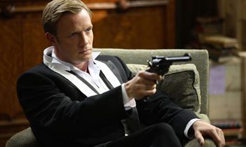 Image from The 39 Steps: Rupert Penry-Jones as Richard Hannay © 2010 MASTERPIECE