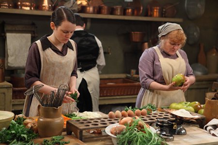 Downton Abbey Season 3 Episode 3: Daisy and Mrs Patmore 